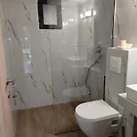 Iris Apartment