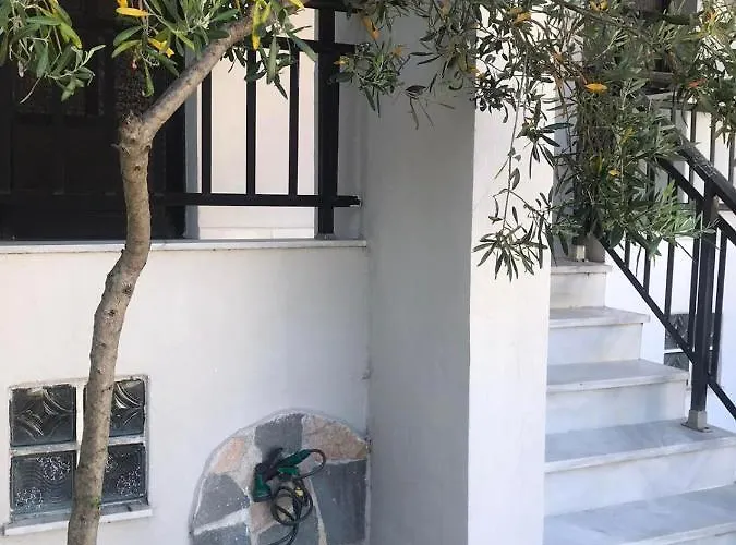 Iris Apartman Pefkohóri