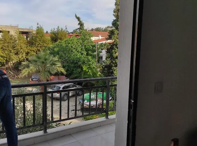 Iris 公寓 佩科霍里