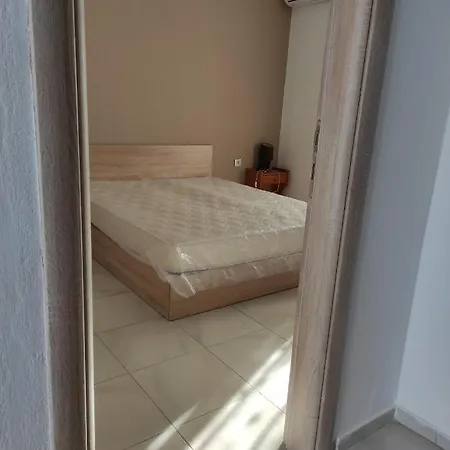 Iris פפקוהורי